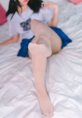 家庭巨乳女教师